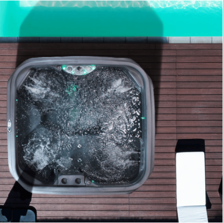 Cold Climate Comfort: Choosing Between Plug and Play and Hardwired Hot Tubs in Canada